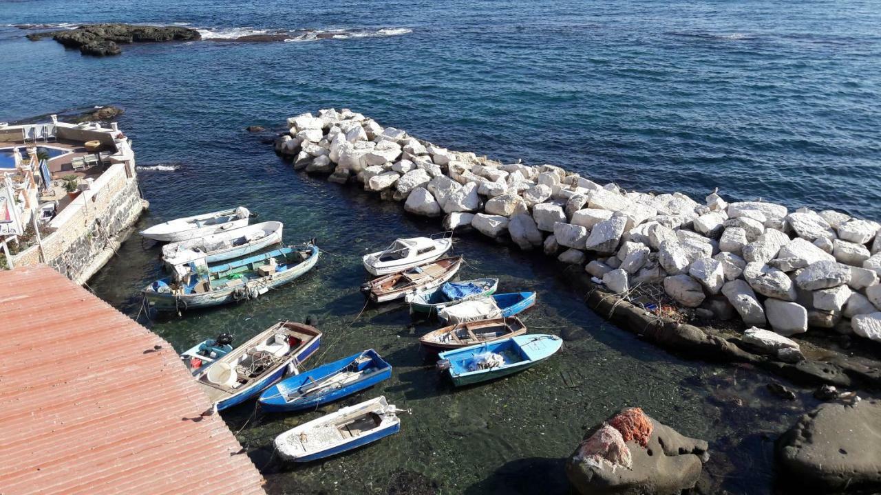 مبيت وإفطار نابولي Mergellina Relais المظهر الخارجي الصورة