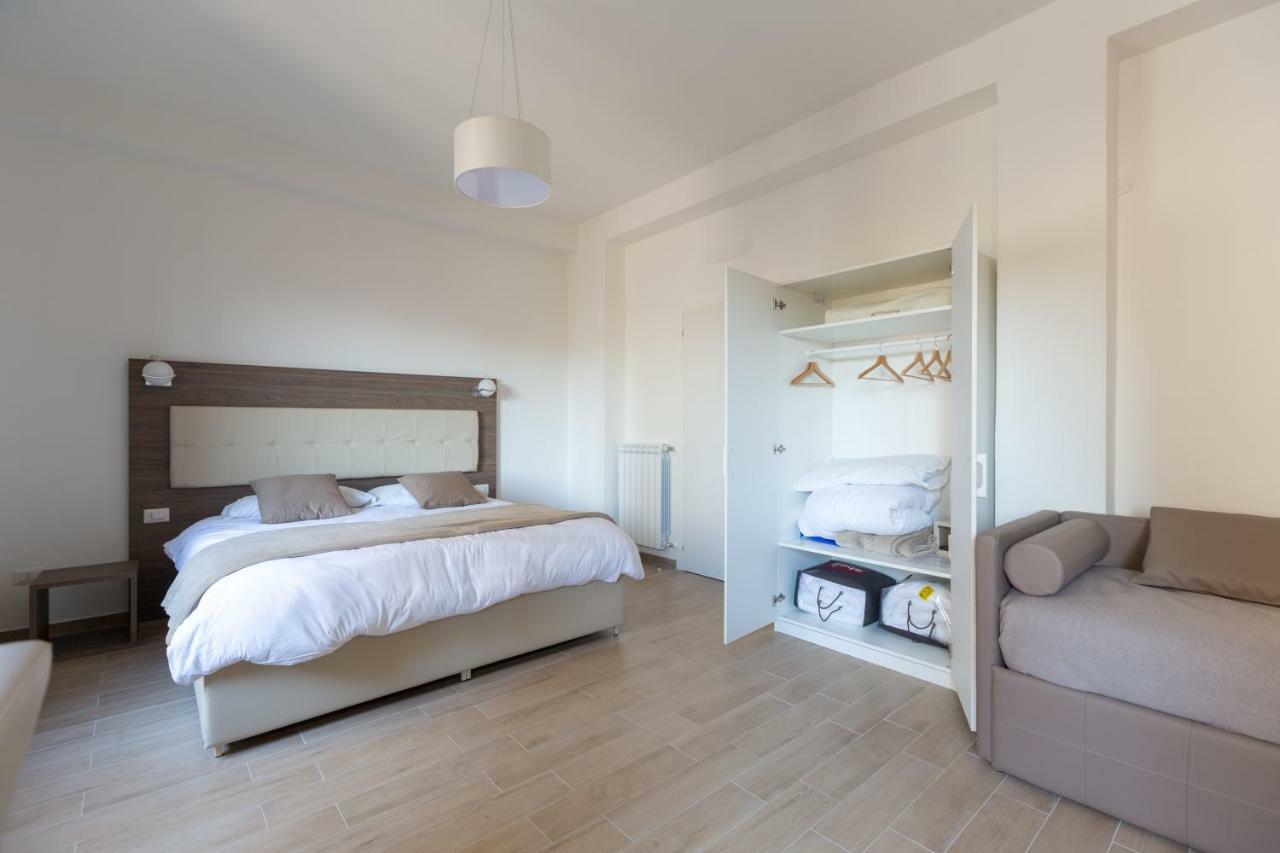 مبيت وإفطار نابولي Mergellina Relais المظهر الخارجي الصورة